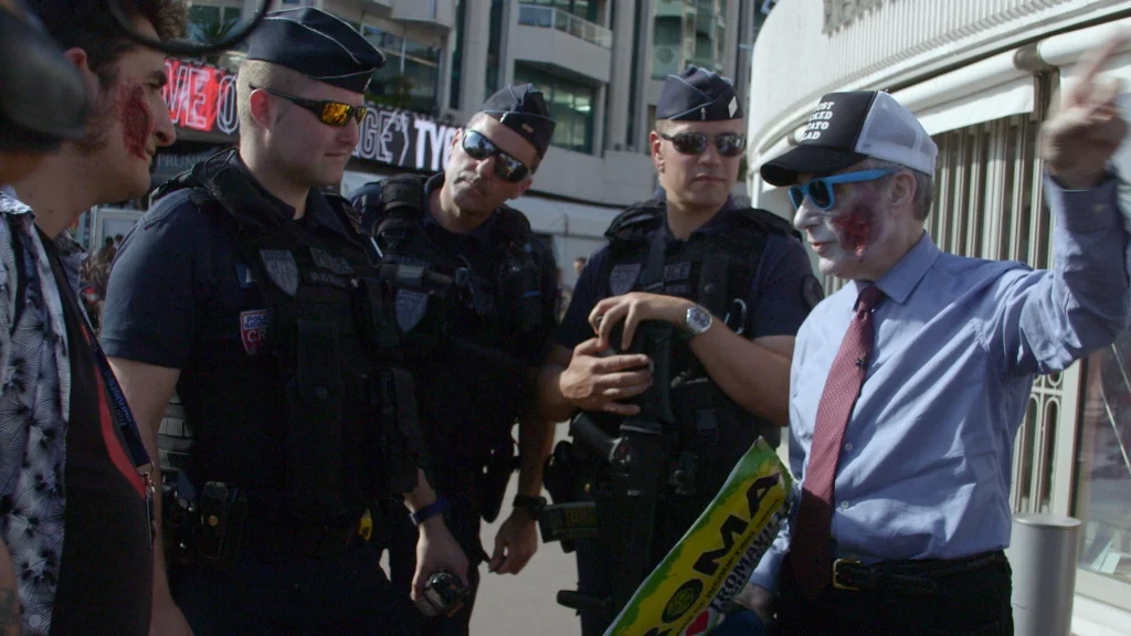 Occupy Cannes! - gästas av Lloyd Kaufman