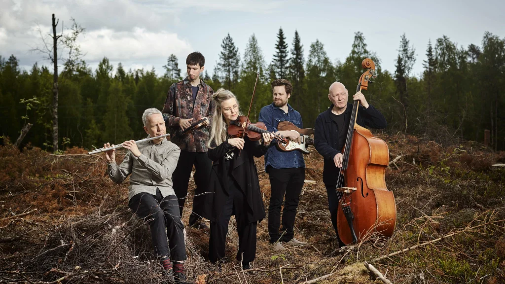 Etheen aina etheen – Framåt alltid framåt
